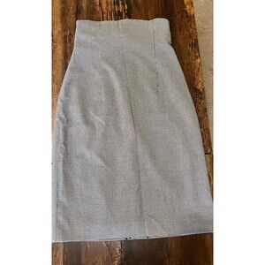 L’ecole Des Femmes Pencil Skirt Size 4. Non Stretch 26 Waist 34 Hips
